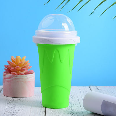 10.5*6*21cm Slushy Maker Cup Food Grade Silicone Pinch Slush Cup Banheiros de sorvete Tipo