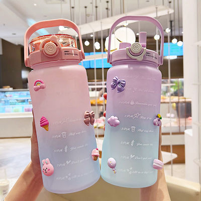 Garrafa de água motivacional com marcador de tempo livre de BPA 64OZ e design de cor gradiente