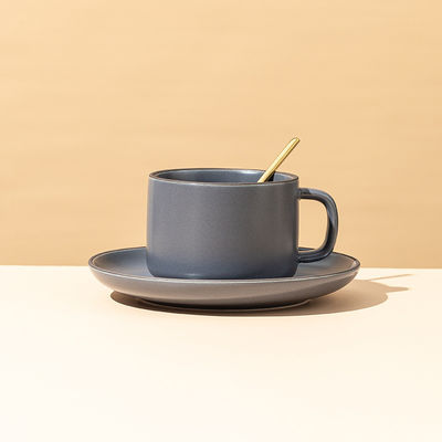 250 ml Capacidade Taça de café e prato de cerâmica nórdica mate com colher correspondente