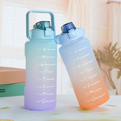 Logotipo personalizado aceitável 64 oz garrafa de água palha removível para fitness e esportes