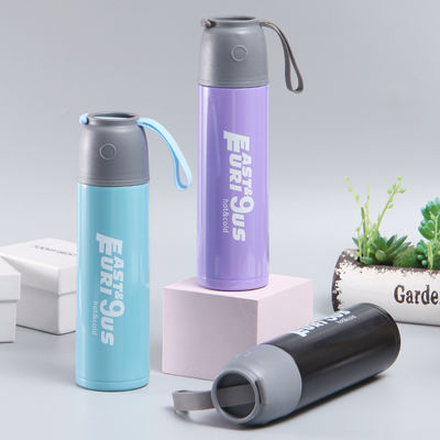 Logotipo personalizado garrafas de água de aço inoxidável em estoque e como imagens para o seu negócio