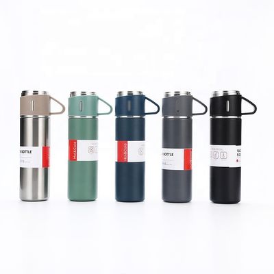 Viaje com estilo com este conjunto de garrafas de água de aço inoxidável