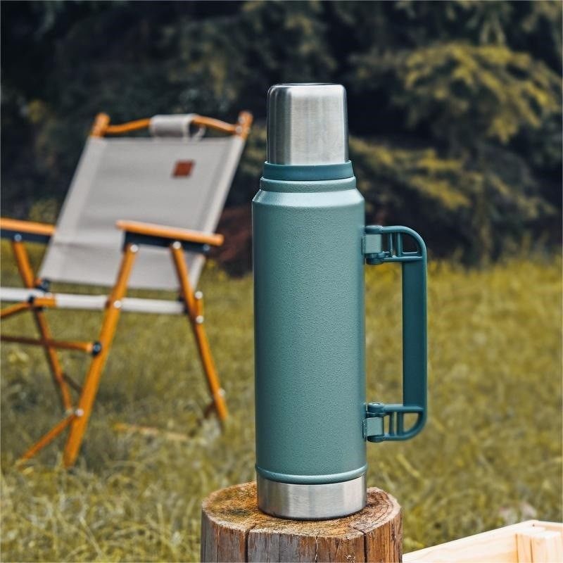 Flasca de água de vácuo de aço inoxidável de grande capacidade de estilo americano termo 1 L com alça