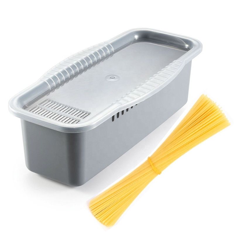 Material PP BPA livre Microondas Pasta Cooker com ferramenta de porção Passado padrão europeu